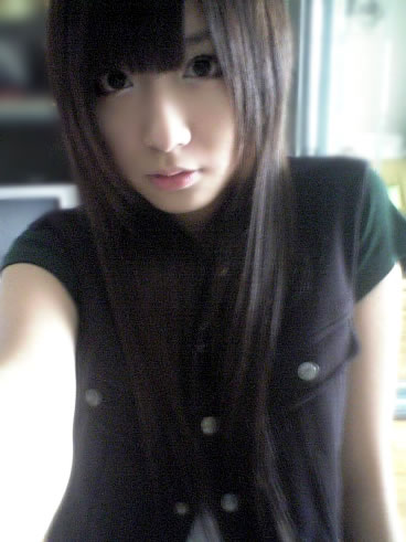 QQ�ռ�ͼƬ ���ۿɰ��ķ�����������Ů
