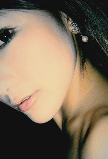 �Ըл�������Ů������˽����Ƭ